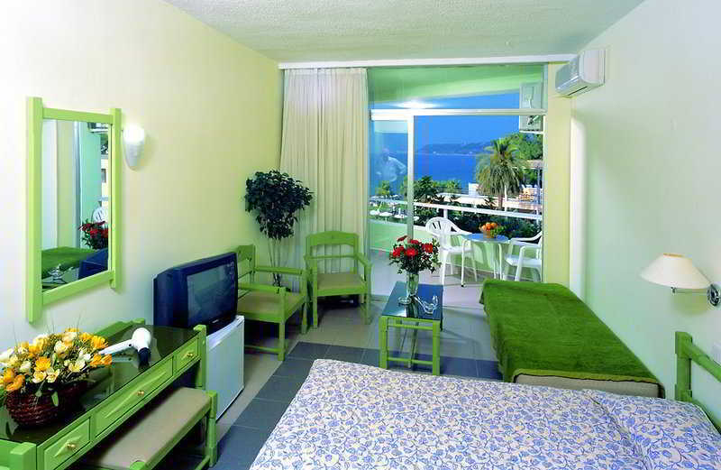 Avra Beach Resort Ixia  Room photo